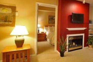 Hotel Times Square Suites | Vancouver | British Columbia | Canada 1