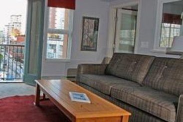 Hotel Times Square Suites | Vancouver | British Columbia | Canada 3