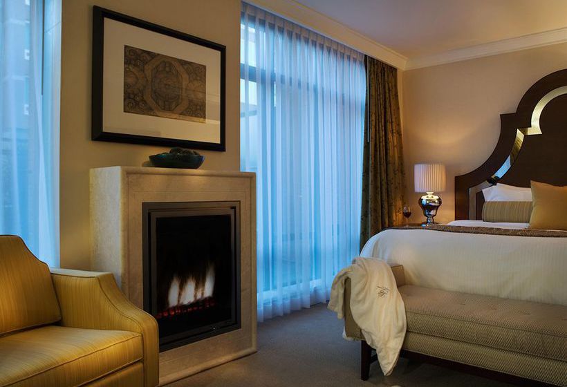 Hotel L'Hermitage | Vancouver | British Columbia | Canada 4