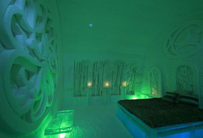 Hotel de Glace | Valcartier | Quebec | Canada 13