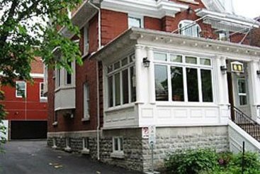 Hotel Auberge Aux Deux Lions | Quebec | Quebec | Canada 6