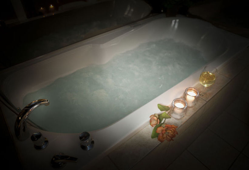 Chateau Repotel Henri IV | Quebec | Quebec | Canada 13