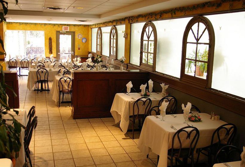 Hotel The Peninsula Inn & Resort | Niagara Falls | Ontario | Canada 3