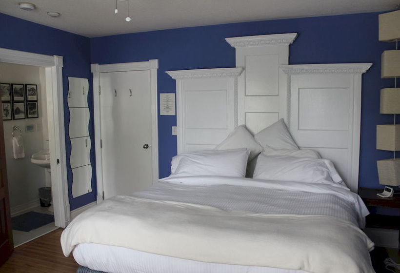 Ellis House Bed & Breakfast | Niagara Falls | Ontario | Canada 11