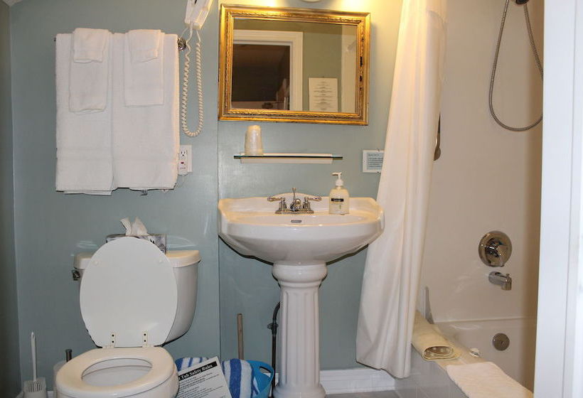 Ellis House Bed & Breakfast | Niagara Falls | Ontario | Canada 6