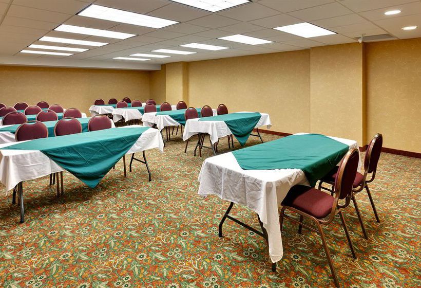 Hotel Country Inn & Suites | Niagara Falls | Ontario | Canada 3