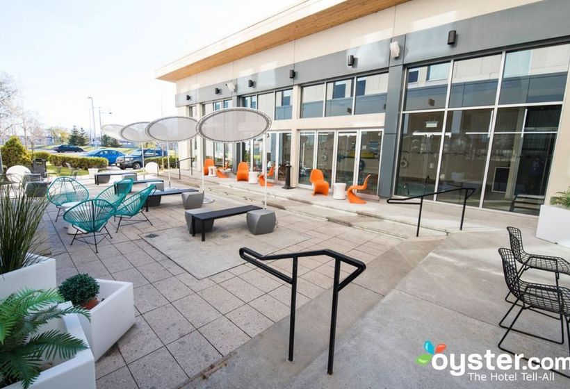 Hotel Aloft Montreal Airport | Montreal | Quebec | Canada 13