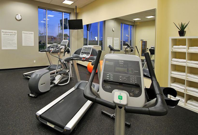 Hotel Holiday Inn Express Montreal Airport Quebec