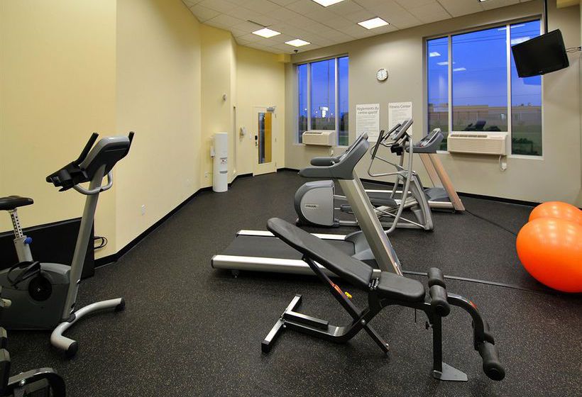 Hôtel Holiday Inn Express Montreal Airport | Montreal | Québec | Hôtels au Canada 2