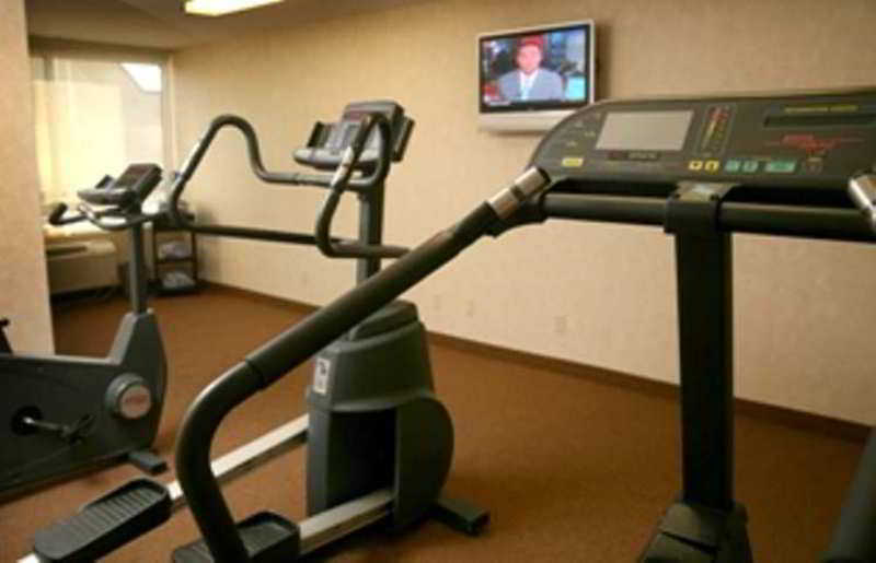 Hotel Ramada Niagara Falls by The River | Niagara Falls | Ontario | Canada 13