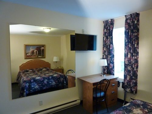 Hotel Viger | Montreal | Quebec | Canada 7