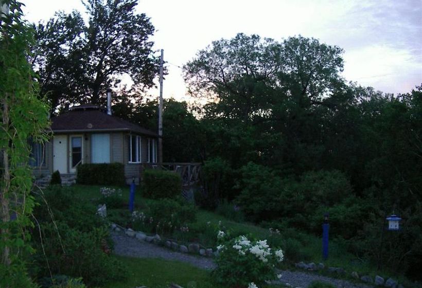Hotel Auberge Fleurs de Lune | La Malbaie | Quebec | Canada 16
