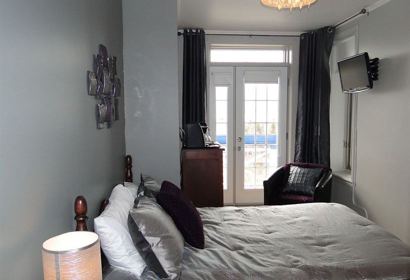 Hotel Auberge Fleurs de Lune | La Malbaie | Quebec | Canada 19