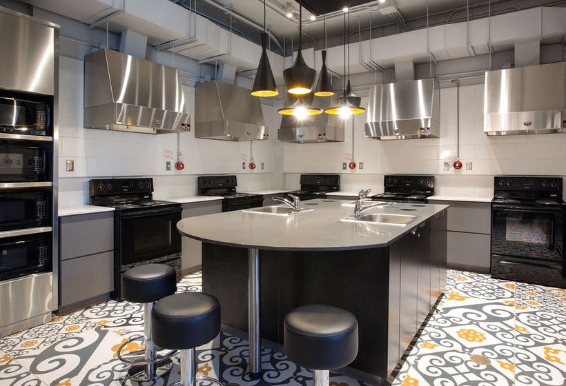 ZUM Hotel | Montreal | Quebec | Canada 11