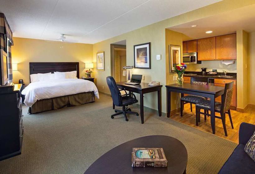 Hotel Homewood Suites by Hilton London Ontario | London | Ontario | Canada 9