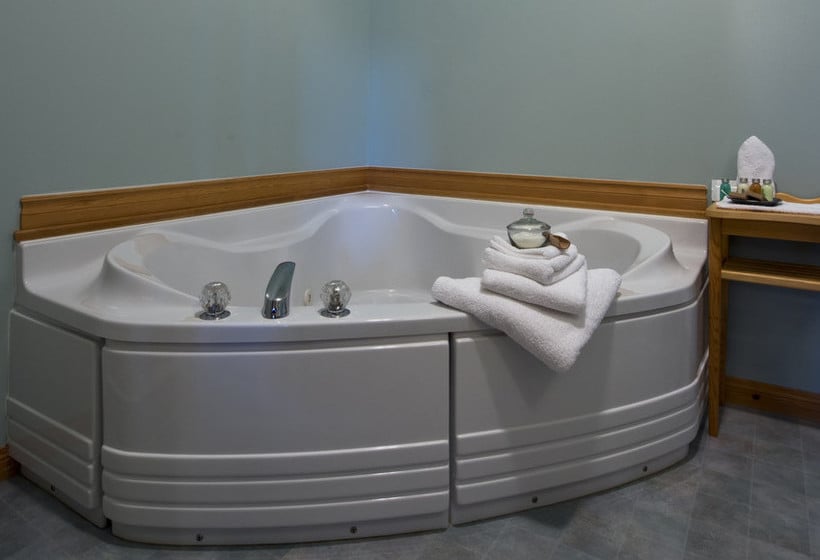 Hotel Aurora Inn | Dawson City | Yukon Territory | Canada 10