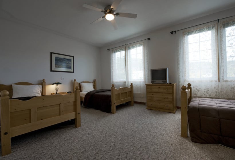 Hotel Aurora Inn | Dawson City | Yukon Territory | Canada 5