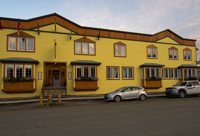 Hotel Aurora Inn | Dawson City | Yukon Territory | Canada 7