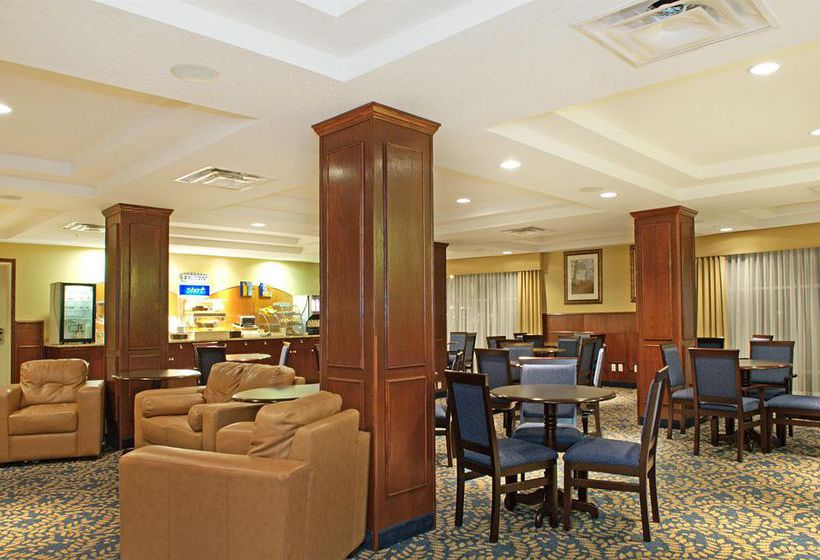 Hotel Holiday Inn Express Edson | Edson | Alberta | Canada 10