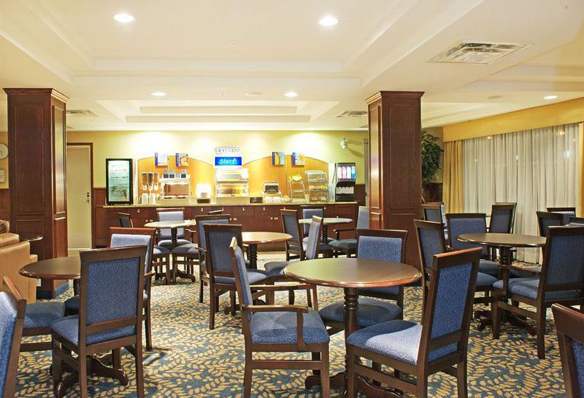 Hotel Holiday Inn Express Edson | Edson | Alberta | Canada 14