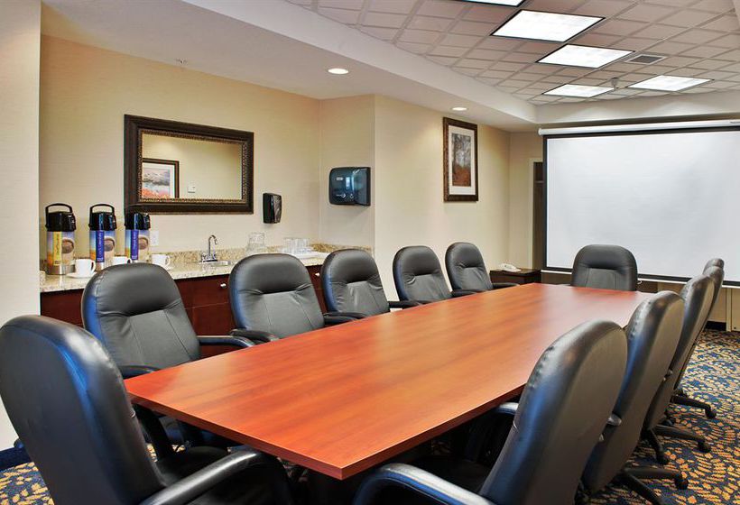 Hotel Holiday Inn Express Edson | Edson | Alberta | Canada 3