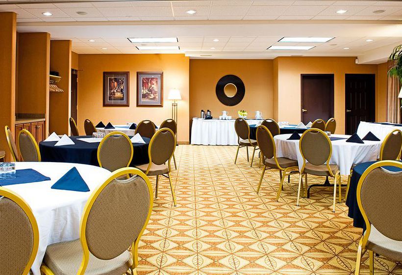 Hotel Holiday Inn Express Grande Prairie | Grande Prairie | Alberta | Canada 12