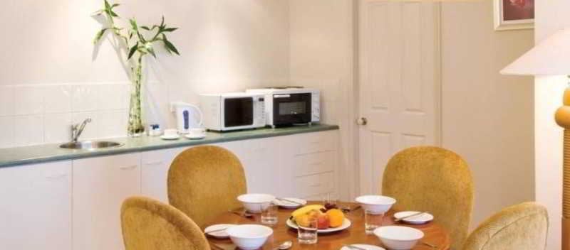 Hotel Royal Woods Resort | Ashmore | Queensland | Australia 6