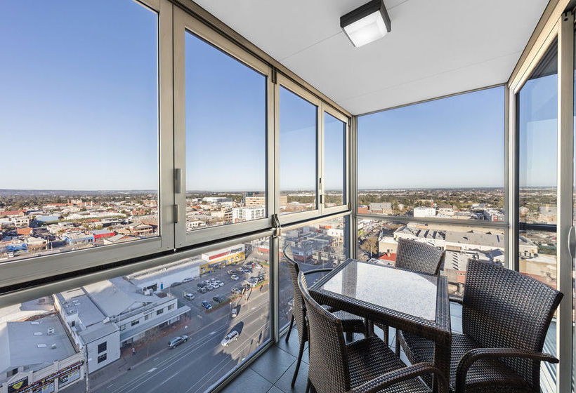 Hotel Oaks Precinct | Adelaide | South Australia | Australia 13