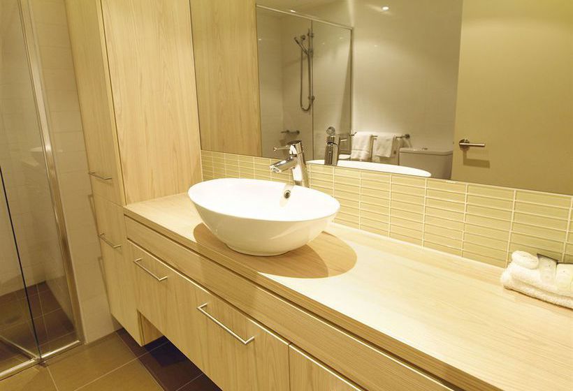 Hotel Oaks Precinct | Adelaide | South Australia | Australia 6