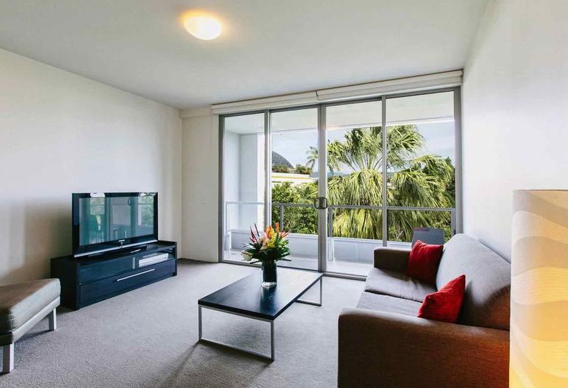 Hotel Cairns Harbour Lights | Cairns | Queensland | Australia 4