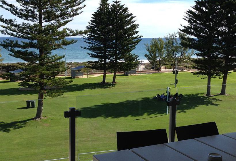 Hotel Clarion Suites Mullaloo Beach | Mullaloo | Western Australia | Australia 13