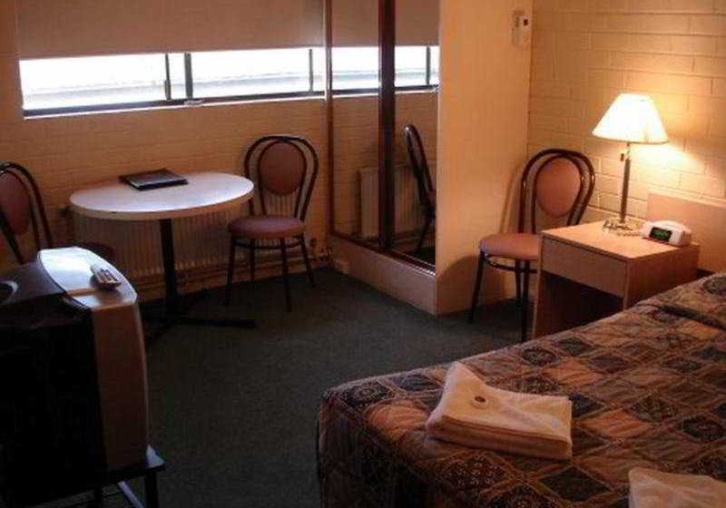 Hotel Redan Apartments | Saint Kilda | Victoria | Australia 18