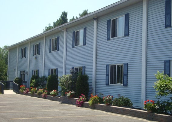 Hotel Econo Lodge Inn & Suites Pembroke | Pembroke | Ontario | Canada 4