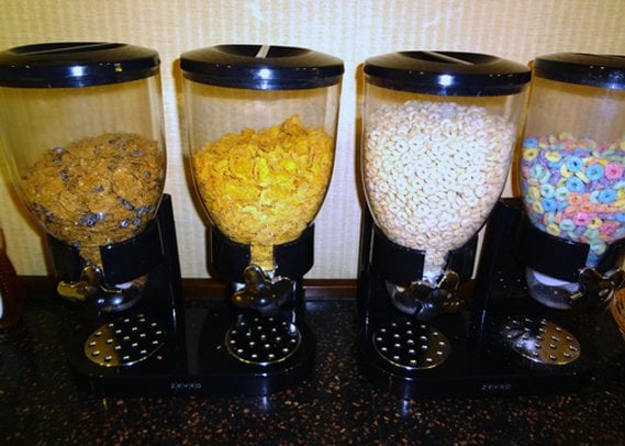 Hotel Econo Lodge Inn & Suites Pembroke | Pembroke | Ontario | Canada 8