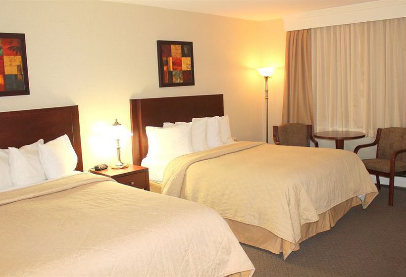 Hotel Quality Inn | Mont Laurier | Quebec | Canada 9