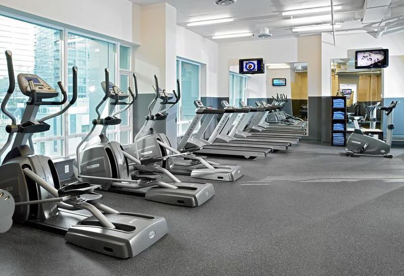 Hotel Coast Coal Harbour | Vancouver | British Columbia | Canada 11