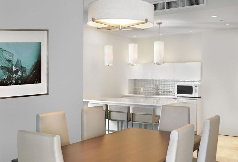 Hotel Coast Coal Harbour | Vancouver | British Columbia | Canada 12