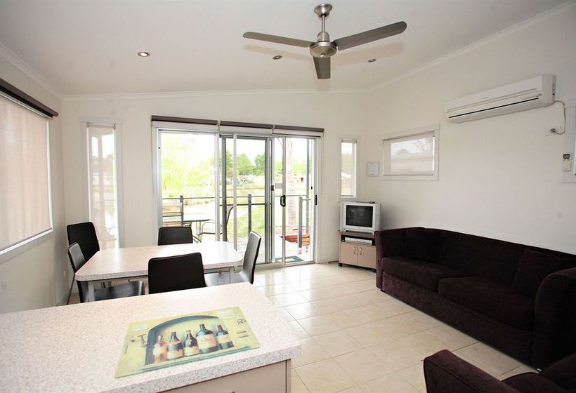 Hotel Discovery Parks - Maidens Inn Moama | Moama | New South Wales | Australia 8