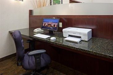 Hotel Holiday Inn Exp Stes Kincardin | Kincardine | Ontario | Canada 16