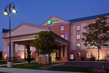 Hotel Holiday Inn Exp Stes Kincardin | Kincardine | Ontario | Canada 17
