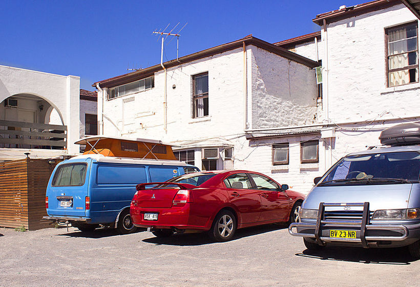Adelaide Travellers Inn Backpackers Hostel | Adelaide | South Australia | Australia 18