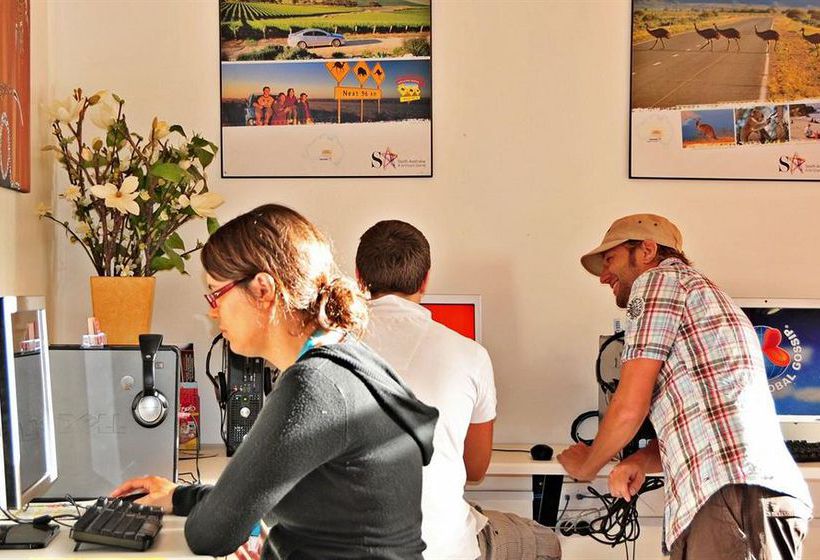 Adelaide Travellers Inn Backpackers Hostel | Adelaide | South Australia | Australia 2