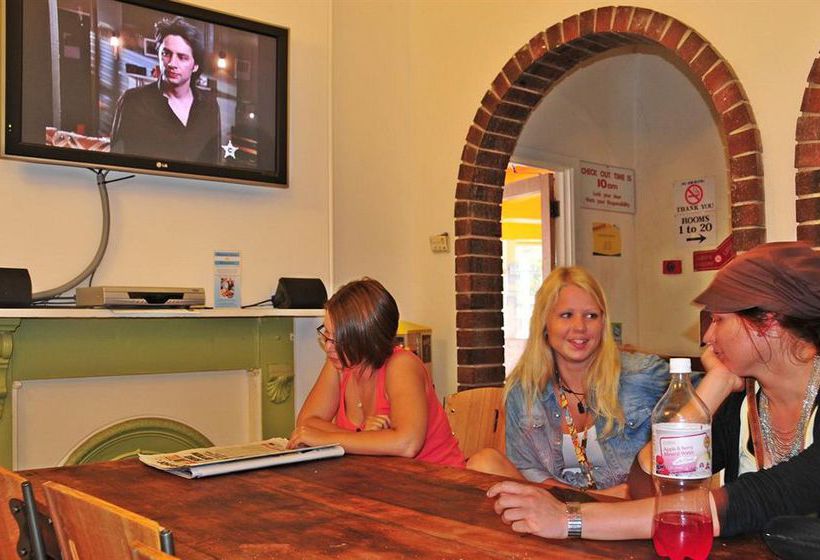 Adelaide Travellers Inn Backpackers Hostel | Adelaide | South Australia | Australia 3