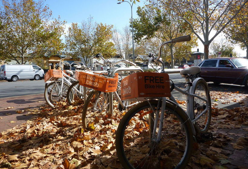 Adelaide Travellers Inn Backpackers Hostel | Adelaide | South Australia | Australia 8