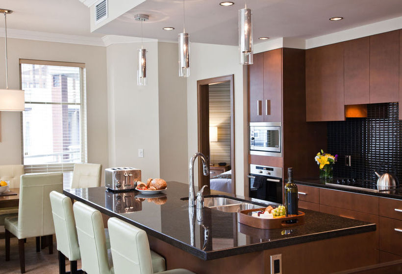 Sutton Place Hotel Revelstoke Mountain Resort | Revelstoke | British Columbia | Canada 7