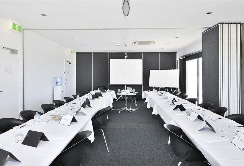 Chino Hotel | Woolloongabba | Queensland | Australia 3