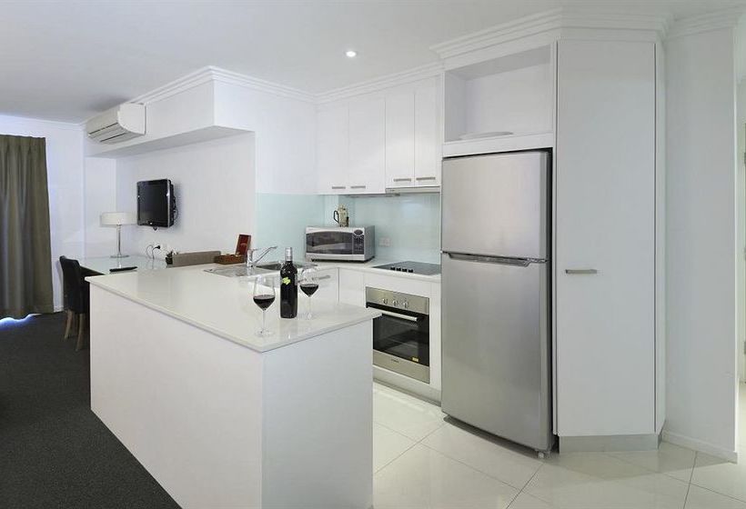 Chino Hotel | Woolloongabba | Queensland | Australia 4