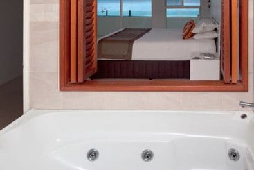 Hotel Waters Edge Apartment Cairns | Cairns | Queensland | Australia 4