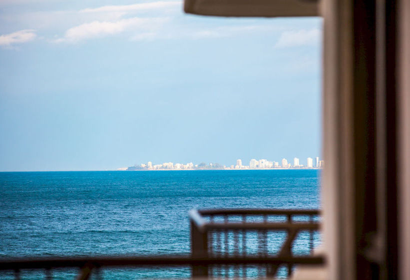 Ocean Royale | Broadbeach | Queensland | Australia 8