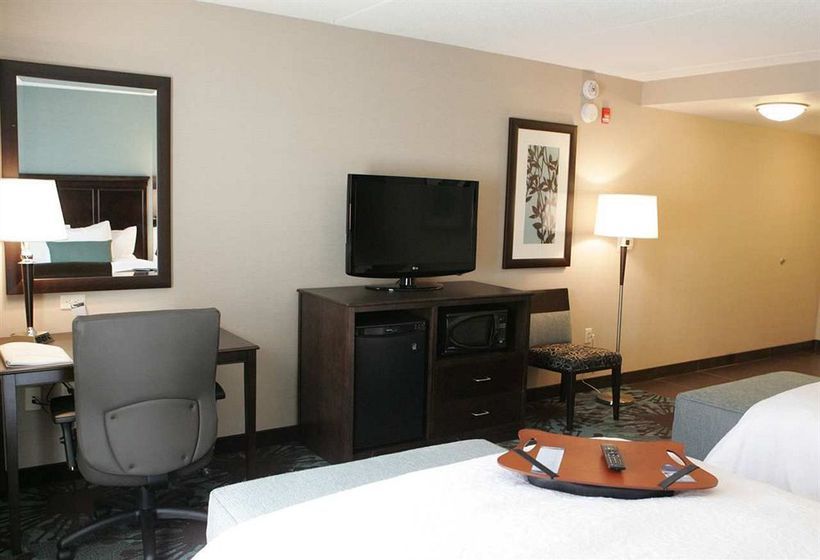 Hotel Hampton Inn by Hilton Toronto Airport Corporate Centre | Toronto | Ontario | Canada 12